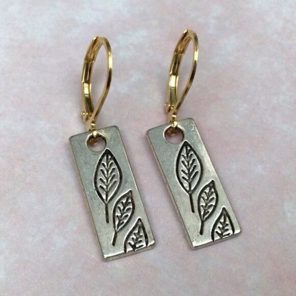 New Sundance charm earrings - Picture 2 of 6